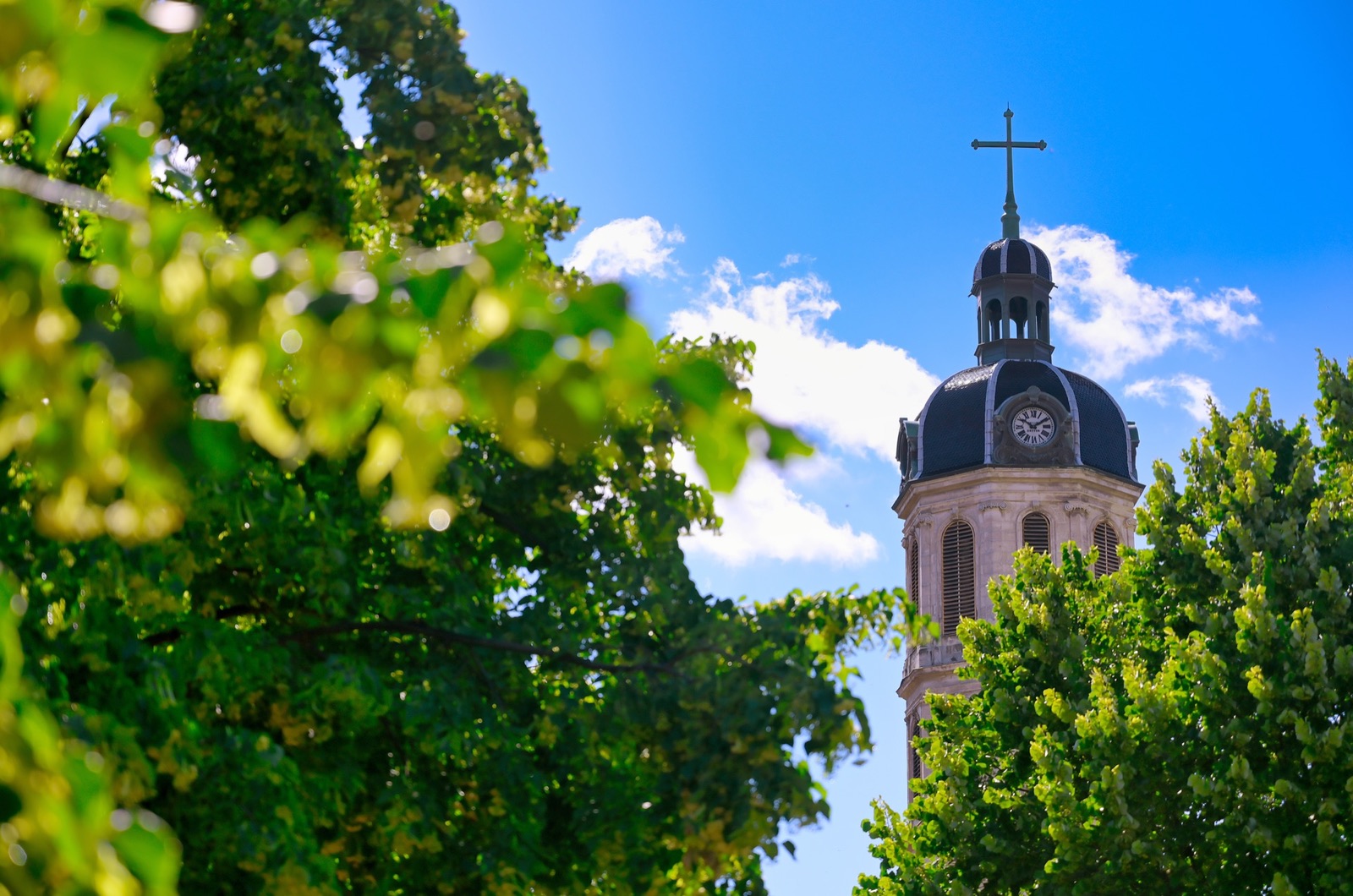 Gutachten Kirchen - sakrale Bauten - Haus-Grund-Wert Felix Tebinka
